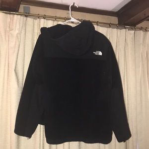 Woman’s XL Denali jacket with hood